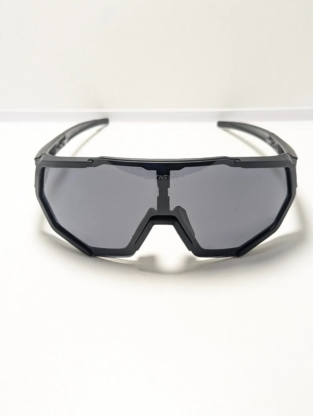 X-TIGER Casual Smoke UV Black Outdoor Wraparound Cycling Men's Sport Sunglasses
